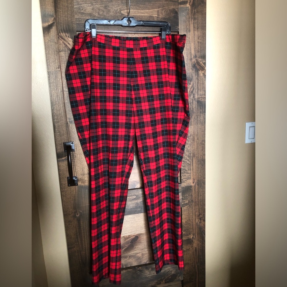 Stretch full length pant by Isaac Mizrahi